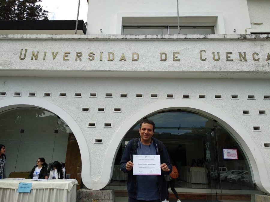 Doctorandos en Educación en Consorcio presentaron Investigaciones en Ecuador