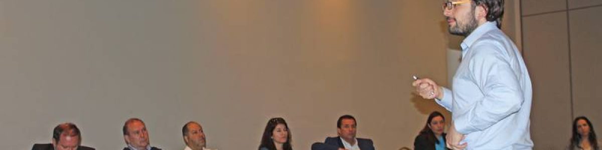 Ingeniería Comercial UCM lidera reunión con empresarios e instituciones de la región del Maule