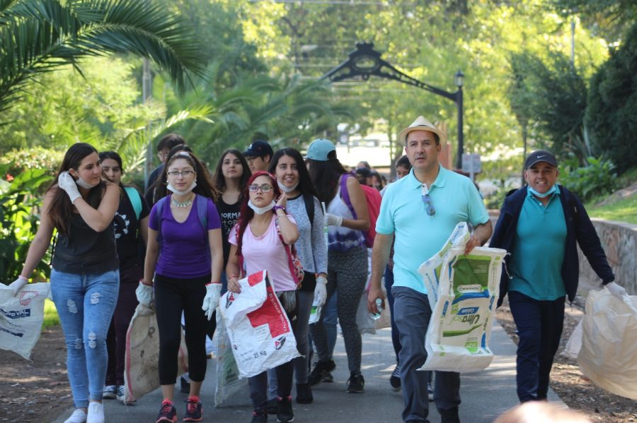 UCM premió a sus estudiantes que realizaron mechoneos alternativos