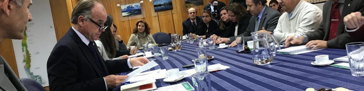 Consejo de Decanos de Agronomía se reunió con el Ministro de Agricultura para analizar el aporte de las Ues