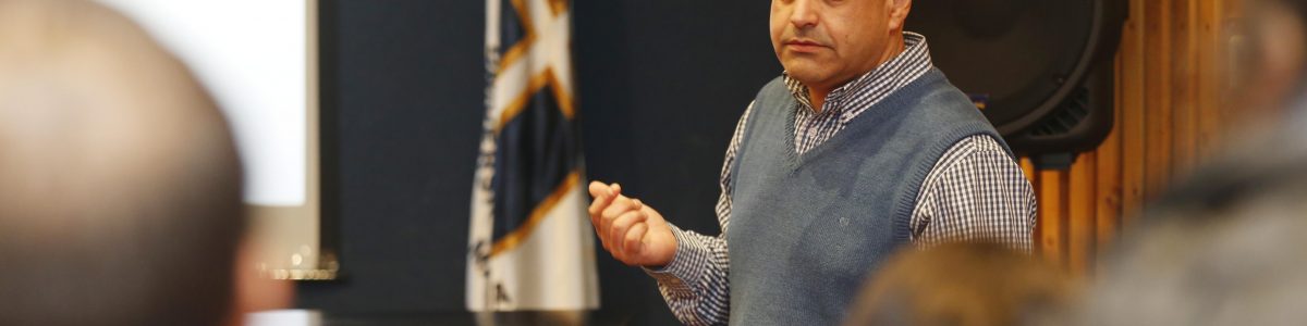 Dr. Andrés Valenzuela: “El 44% de los emprendimientos de Chile son por necesidad”